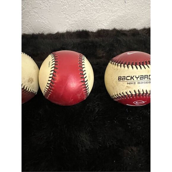NIKE Backyard Gem Baseball Maroon NBG 9IN. 5OZ. Base Ball Toy Collectable - Picture 4 of 10